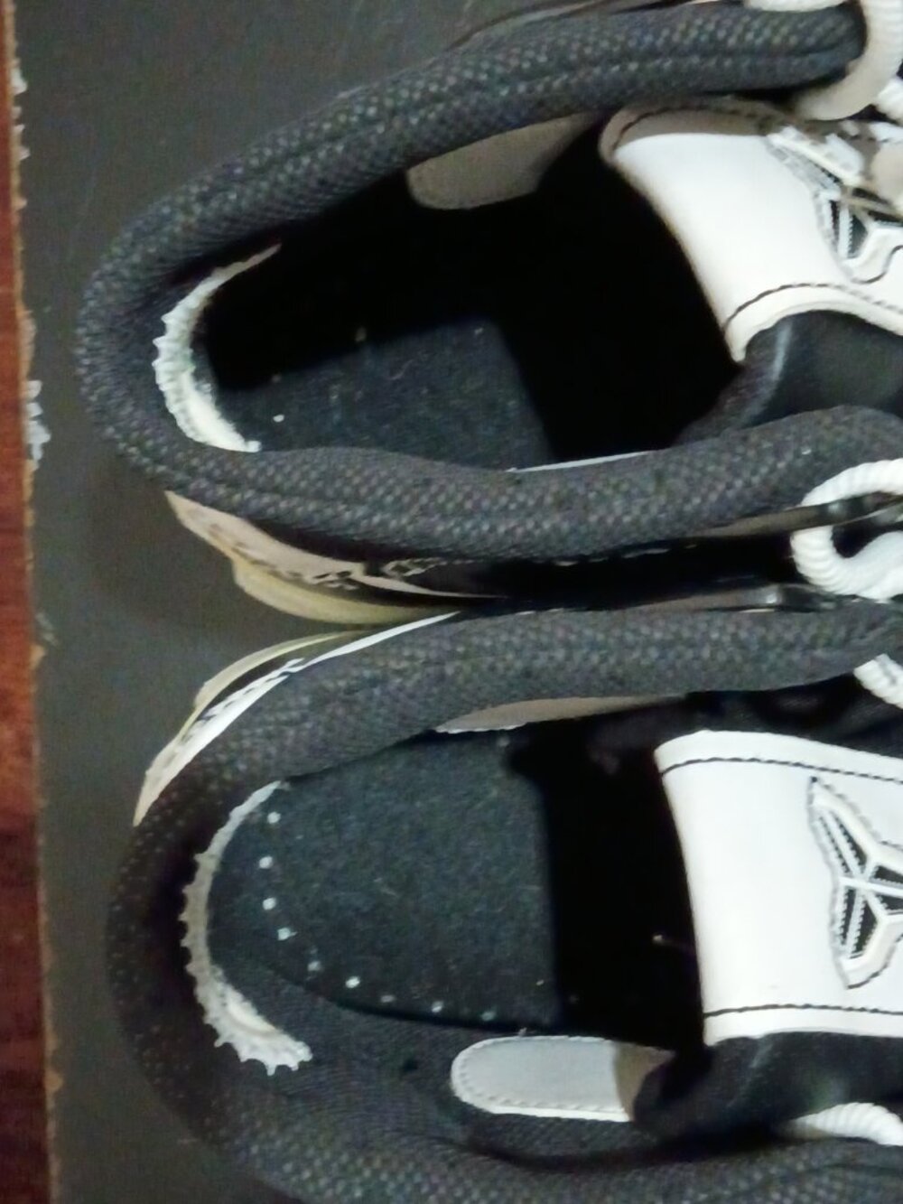 Vintage Nike Kobe 1 OG Sharpshooter Black White Size 10.5 313143-012 Men's 2006 - Picture 12 of 14